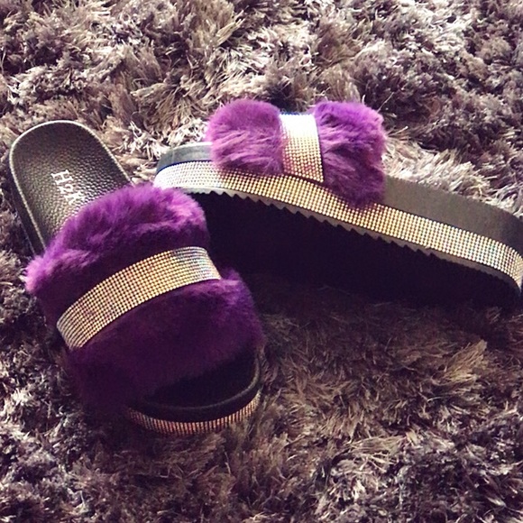 Purple stack furry shoes ๐๐๐ - Picture 3 of 3